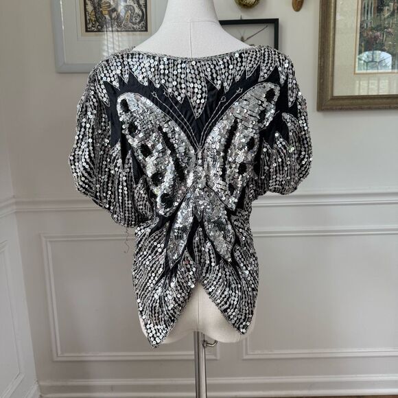 Vintage 70s 80s Silk Silver Sequins Butterfly Crop Top XS S - Picture 2 of 9
